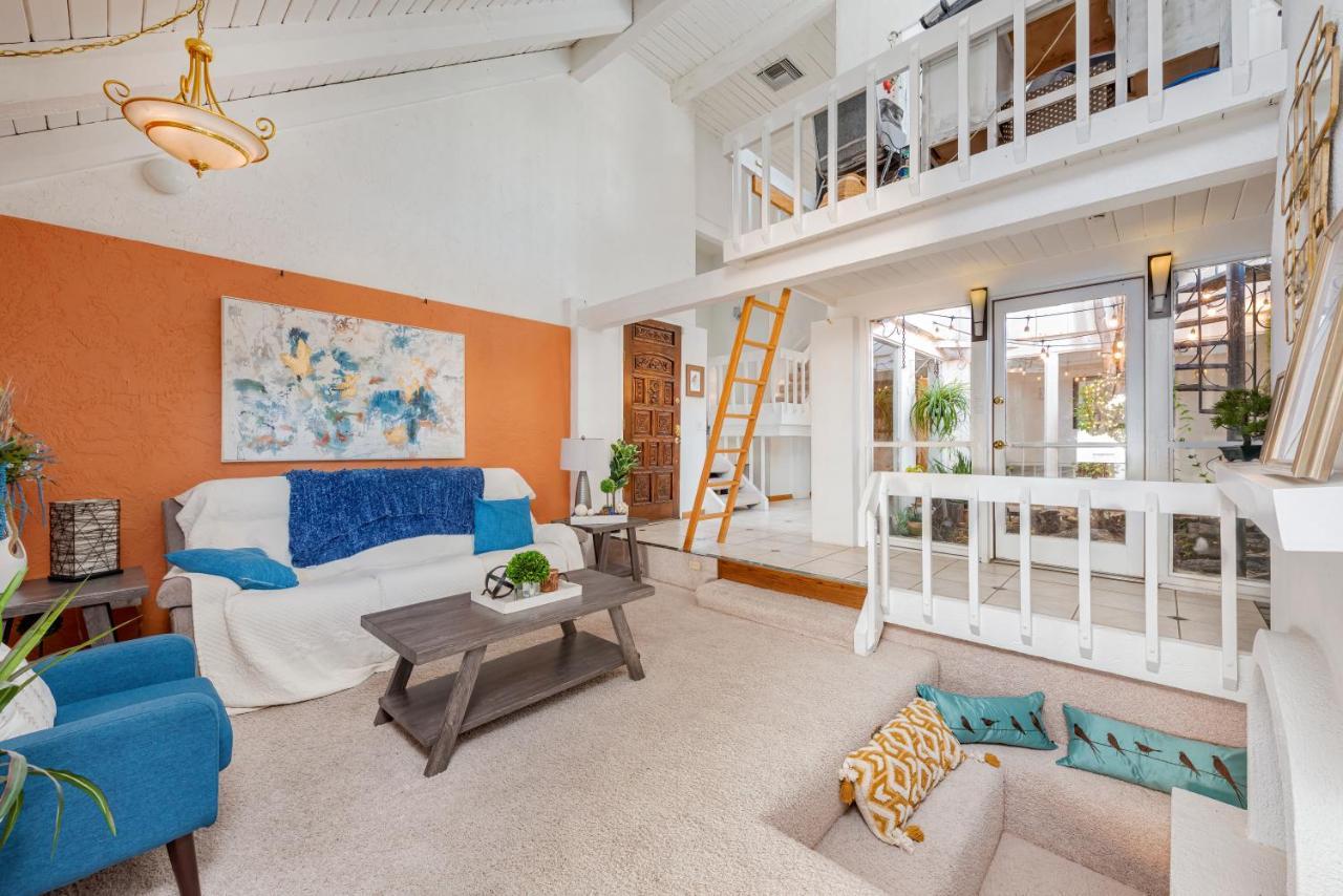 Smart Solution - Individual Private Bed-Pods In Gorgeous Shared Space - Women Only Dorm In Room 5 - Coed House - Full-Sized Mattresses In Individual Pods - With Built-In Private Storage - Gorgeous Shared Room - Affordable Luxury - Sparrow House Phoenix Ngoại thất bức ảnh
