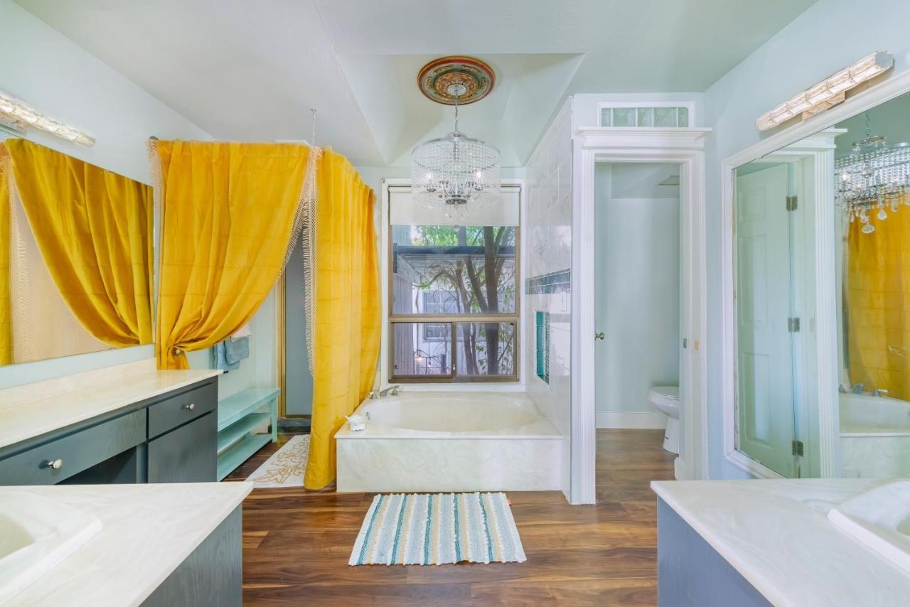 Smart Solution - Individual Private Bed-Pods In Gorgeous Shared Space - Women Only Dorm In Room 5 - Coed House - Full-Sized Mattresses In Individual Pods - With Built-In Private Storage - Gorgeous Shared Room - Affordable Luxury - Sparrow House Phoenix Ngoại thất bức ảnh